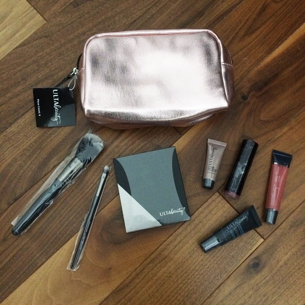 Ulta Beauty 8 Piece Makeup Gift Bag